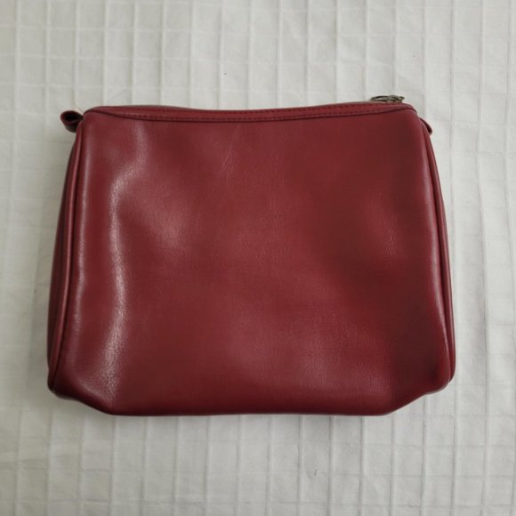 Black leather shoulder bag. - Picture 2 of 5